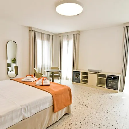 בית נופש Maison Boutique Al Redentore *